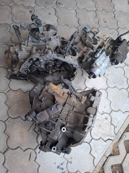 Suzuki Ignis 1,3 a 1,5 - 4