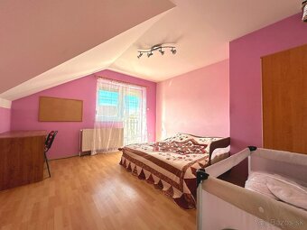 Viacgeneračný 6-izbový dom - 4