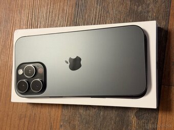 Predám iPhone 16 Pro Max 512 GB čierny titán - 4