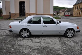 Mercedes Benz W124 - 4