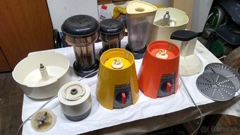 Eta-komunisticky robot-nezmar - 4