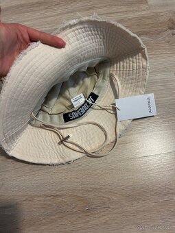 Jacquemus klobúk - béžový (JAC4) - 4