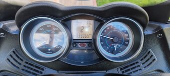 Piaggio x evo 125 - 4