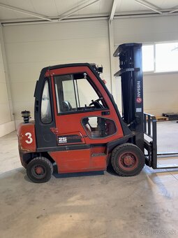 VZV Nissan FD02A25Q - 4