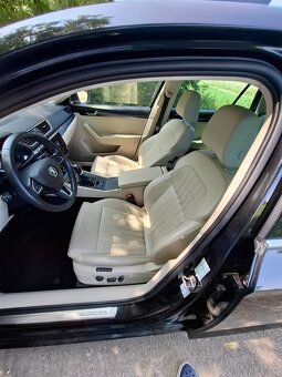 Škoda superb Premium Edícia 2.0tdi Dsg 2020 140kw - 4