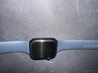 Apple Watch Series 9 (45mm) - 4