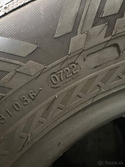 215/65R16 - 4