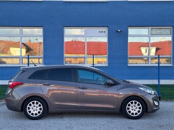 I30 combi 1.4i 73kw benzín - 4
