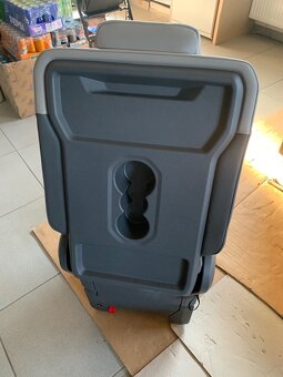 Prostřední kožené sedadlo VW Multivan T7 v Top Stavu - 4