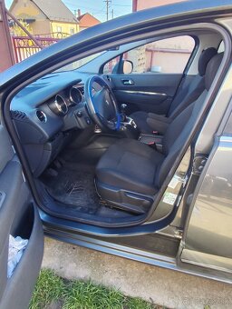 Predám Peugeot 5008 1.6hdi - 4