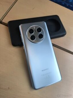 HUAWEI mate50 PRO - 4