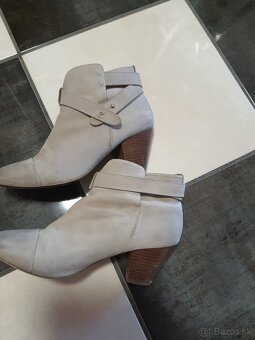 kotníkové čižmy Baťa - 4