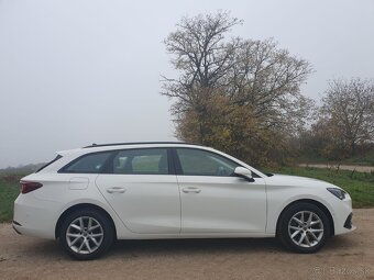 Predám Seat Leon combi style 2.0 Tdi DSG Virtual cockpit - 4