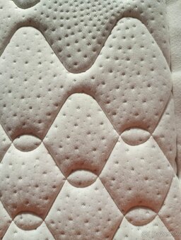 Manzelska postel s ortopedickymi matracmi - 4