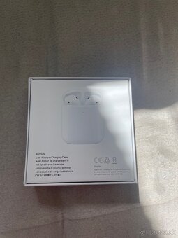 AirPods 2019 - 4