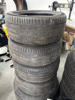 Michelin 235/45 R17 - 4