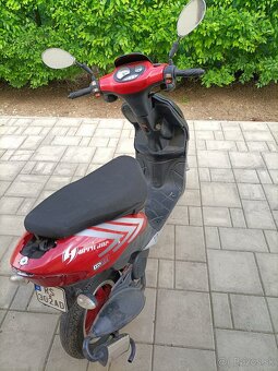 Skúter Keeway Hurricane 50 - 4
