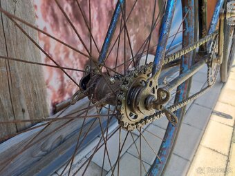 Starý cestný bicykel Čenkov čm - 4