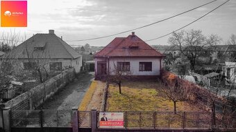 Na predaj rodinný 3,5 izbový dom pred rekonštrukciou v Šinta - 4