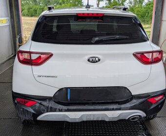 Kia Stonic 1,4 - 4