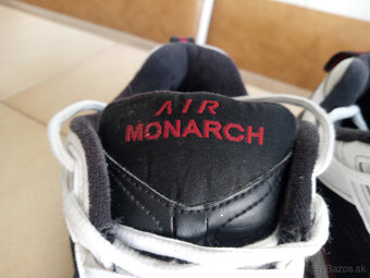 Panske vodeodolne botasky NIKE AIR Monarch. - 4