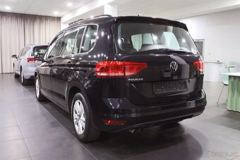Volkswagen Touran Comfortline 2.0 TDI 110kW DSG automat - 4