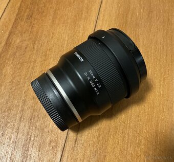 Tamron 35mm f/2.8 Di III OSD 1:2 Macro pre Sony E - 4