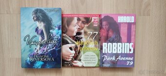 Lindseyová, Stoneová, Sheldon, Lindstrom,Roberts - 4