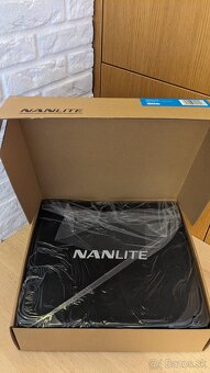 Nové led štúdiové svetlá NANLITE 600CSA - 4