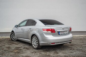 Toyota Avensis 2.0l D-4D - 4