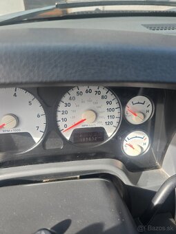 Predám Dodge RAM 4.7 V8 - 4