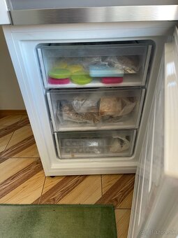 Chladnička s mrazničkou Whirpool BLF 7121 W - 4