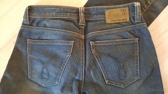 Balik 3 ks riflí Calvin Klein, Armani a Pepe Jeans, veľ.27 - 4