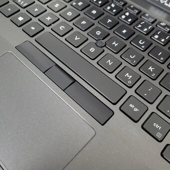 Dell 5400 i7-8665U 32GB 512GB NVMe Win11 - 4
