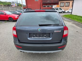 OCTAVIA COMBI SCOUT 2.0 CRTDI 103KW 4X4 XENON - 4