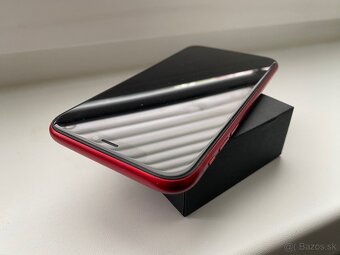 iPhone XR 64Gb Red Editio - 4