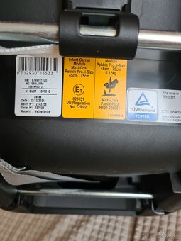 Autosedacka (Vajicko) 2x Maxi Cosi (0-13 kg) - 4