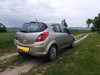 Opel Corsa 1.4i - 4