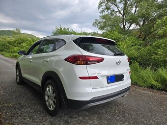 Hyundai Tucson - 4