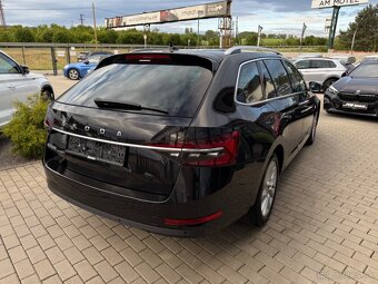 Škoda Superb Combi 2.0TDi DSG Style VirtualMatrixAlcantar - 4