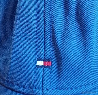 Tommy Hilfiger modrá - 4