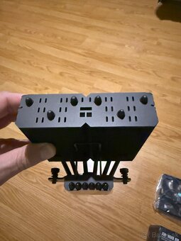Predam CPU chladic Thermalright TR-SI-100 - 4