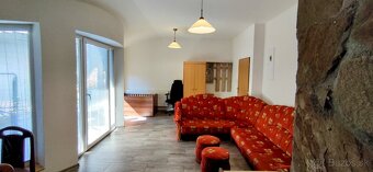4.izbový novobyt s veľkou terasou  v centre mesta - 100 m2 - 4