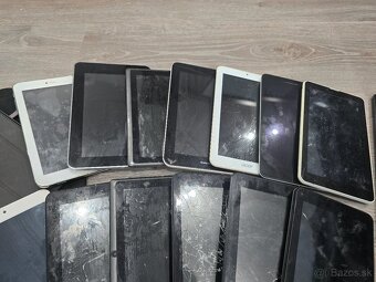 tablety na diely 200e za vsetko - 4