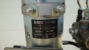 Predám hydraulickú jednotku + rozdeľovač - 4