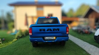 Dodge ram Clasic 1500 5,7 Hemi - 4
