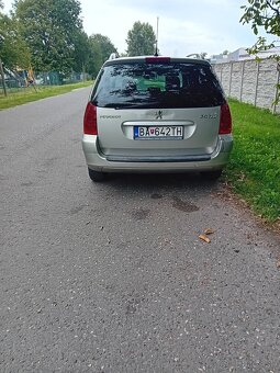 Predám Peugeot - 4