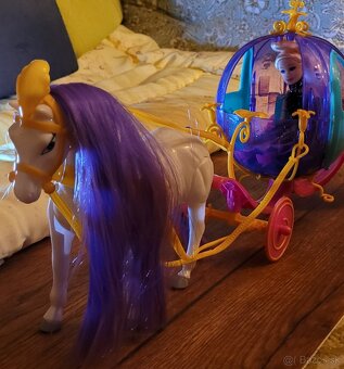 Babika princezna s konom a kocom - 4