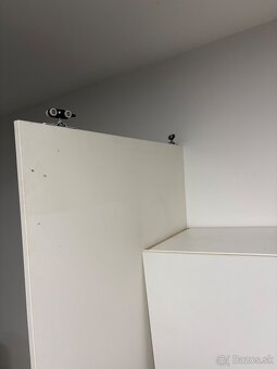 Predám kvalitný kancelársky nábytok vyrobený na mieru: - 4