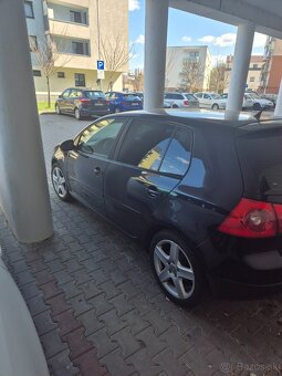 Volkswagen golf V - 4